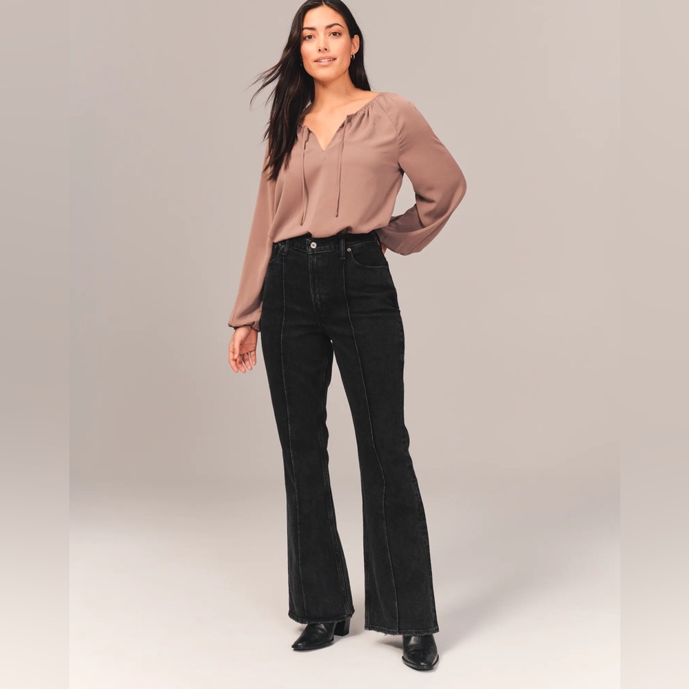 Abercrombie Curve Love High Rise Vintage Flare Jean 26S